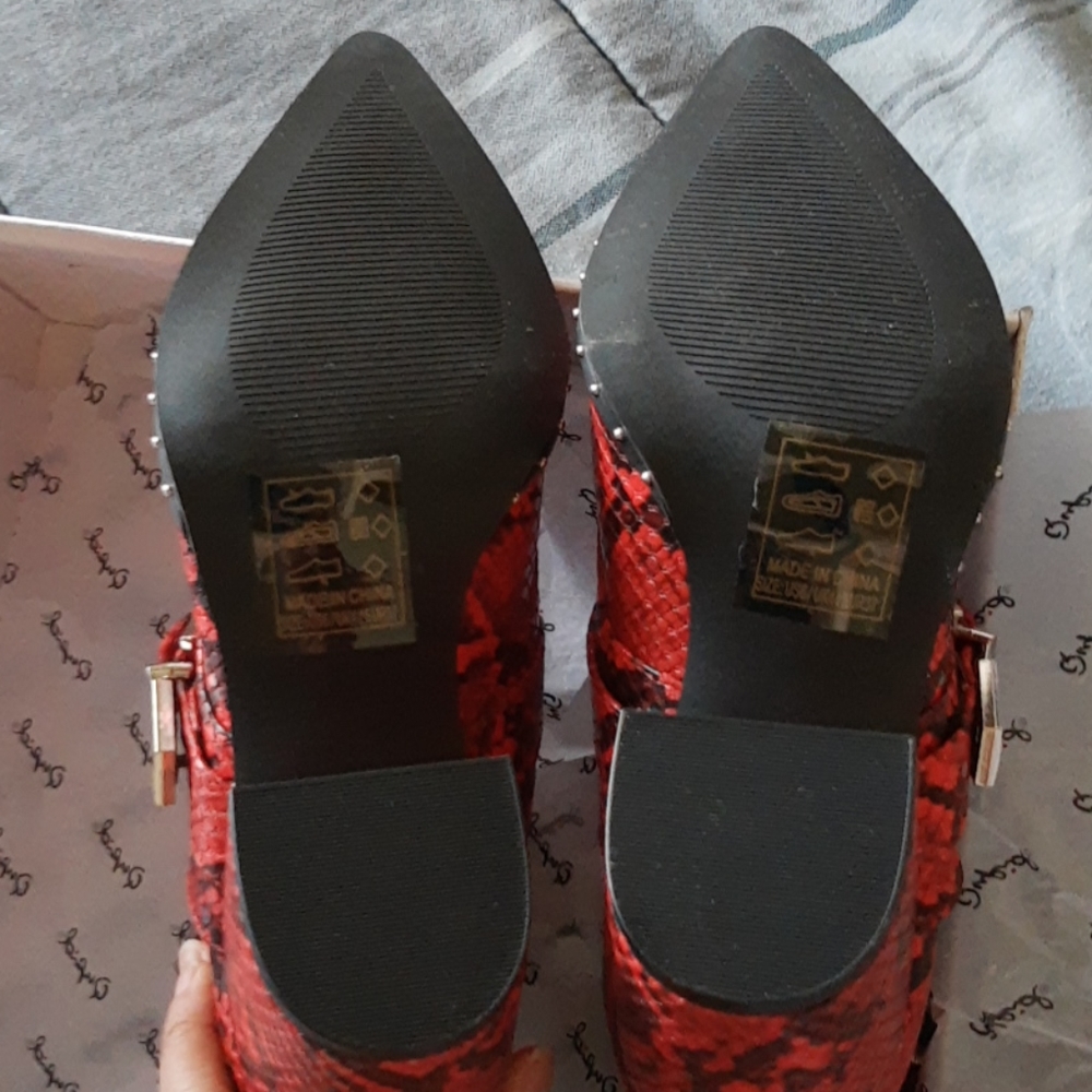 Booties - Picture 5 of 6